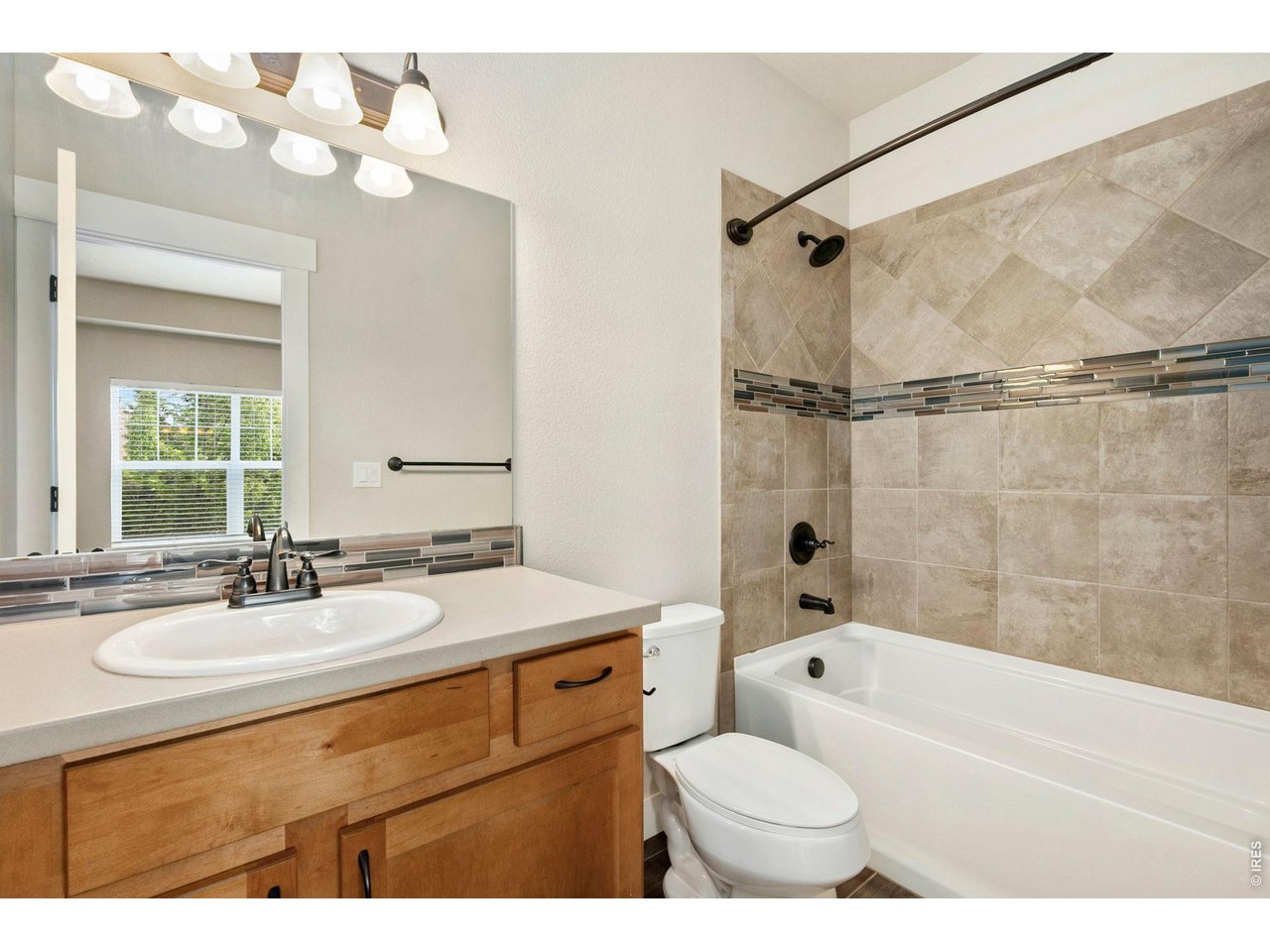 3902 Precision Drive, Unit D Fort Collins, CO 80528 - Photo 20 of 25 Ensuite bathroom in second bedroom