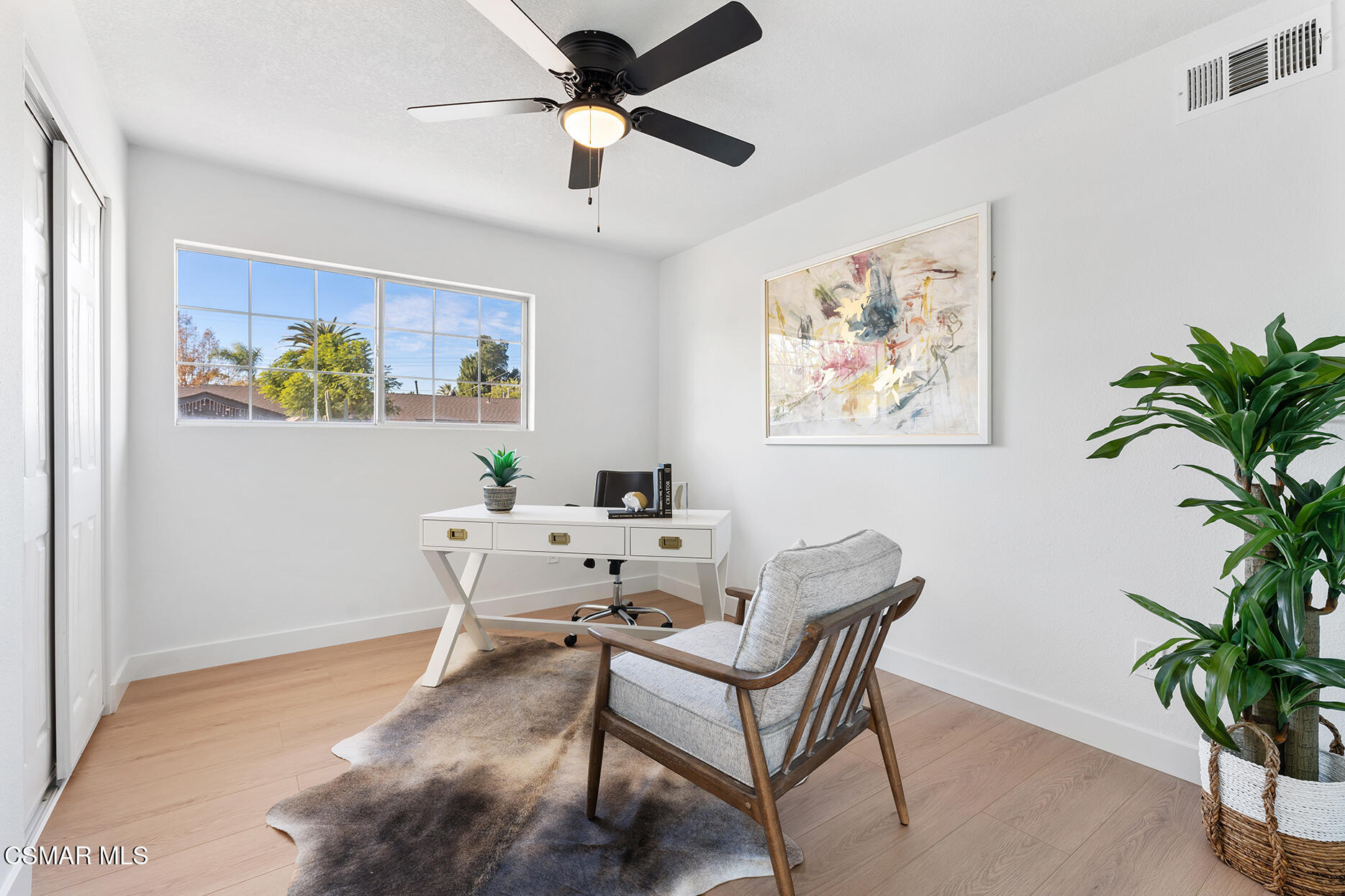 2354 Rowland Avenue Simi Valley, CA 93063 - Photo 26 of 38 2354 Rowland St_49