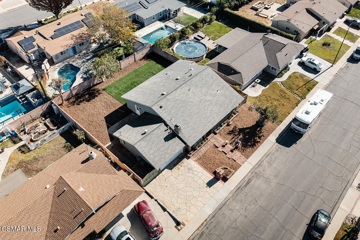 2354 Rowland Avenue Simi Valley, CA 93063 - Photo 36 of 38 2354 Rowland St_69