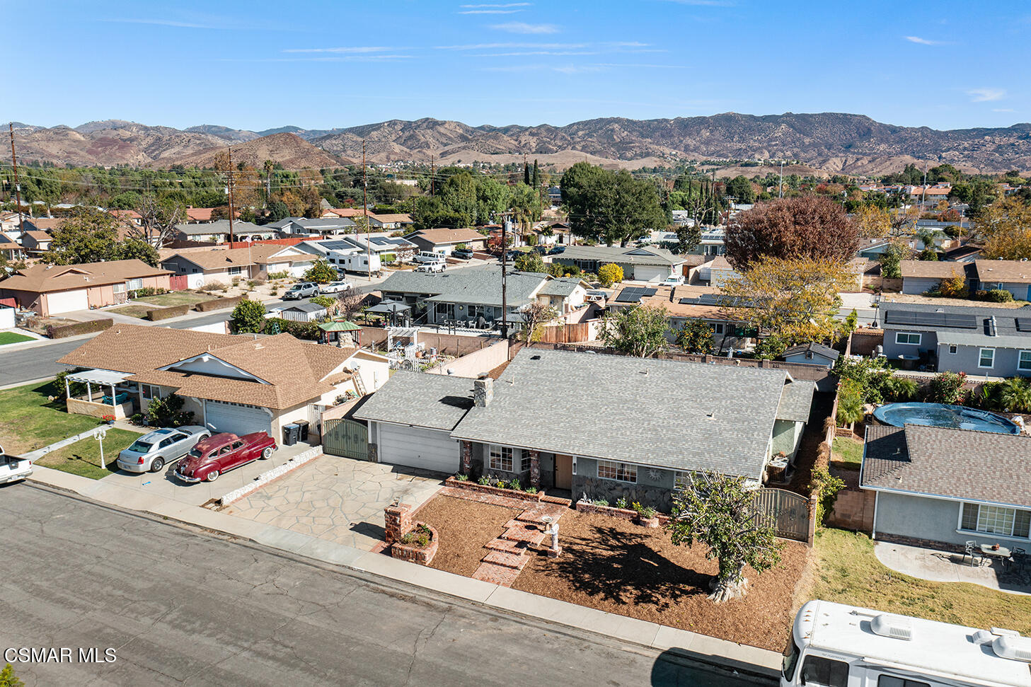 2354 Rowland Avenue Simi Valley, CA 93063 - Photo 37 of 38 2354 Rowland St_72