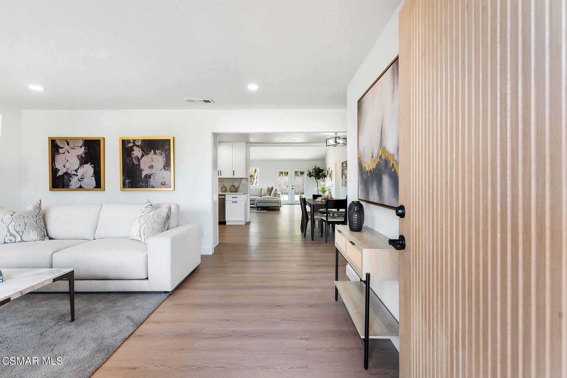 2354 Rowland Avenue Simi Valley, CA 93063 - Photo 4 of 38 2354 Rowland St_11