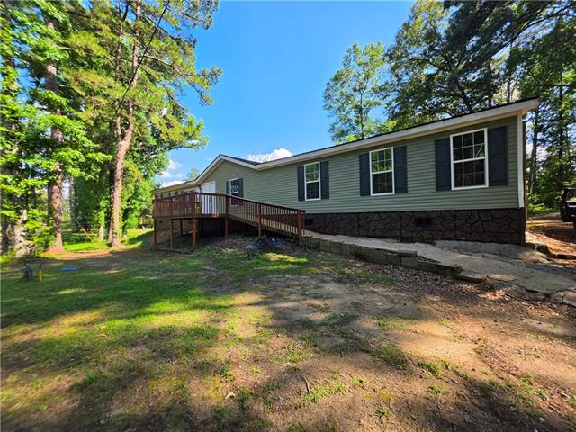 2521 Grays Creek Road Dry Prong, LA 71423 - Photo 1 of 38