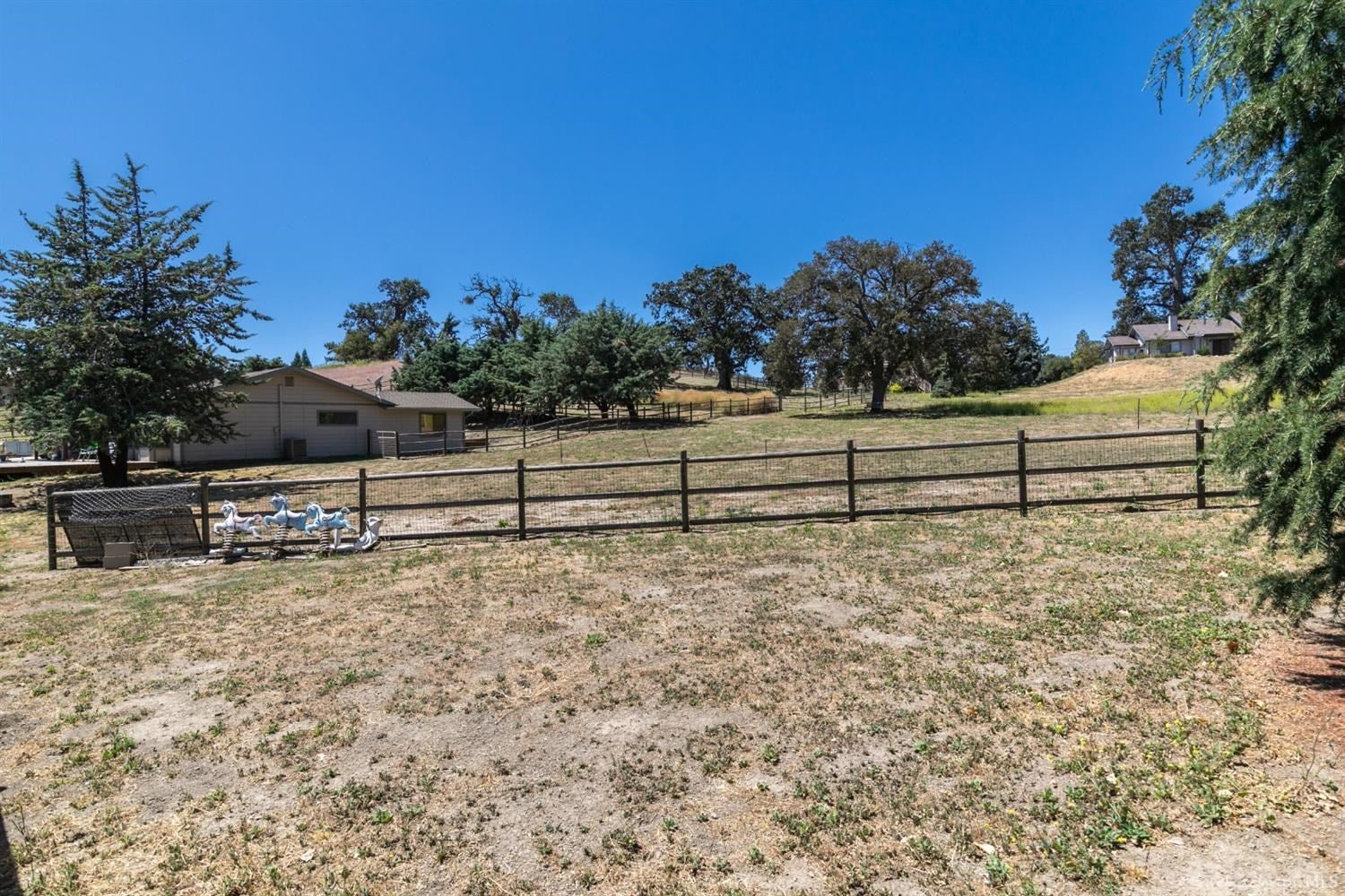 29761 North Lower Valley Road Tehachapi, CA 93561 - Photo 45 of 47 Gallery Image 45