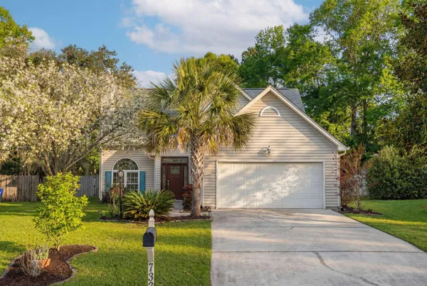 $799,000 | 733 Ginglis Way, Mount Pleasant, SC 29464