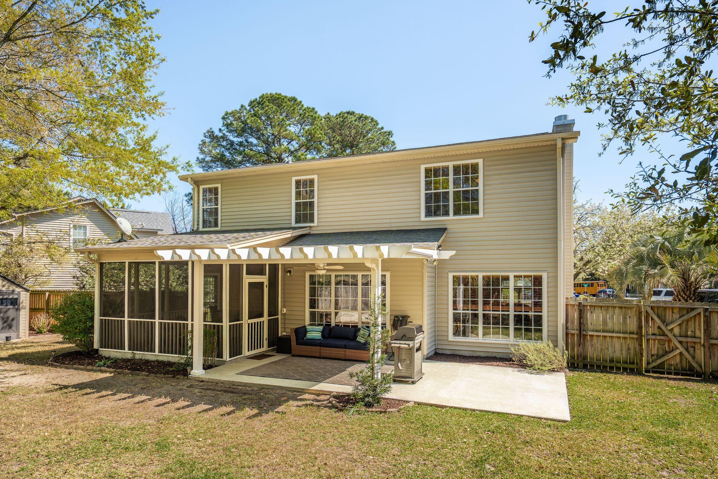 733 Ginglis Way Mount Pleasant, SC 29464 - Photo 2 of 37 733 Ginglis Way
