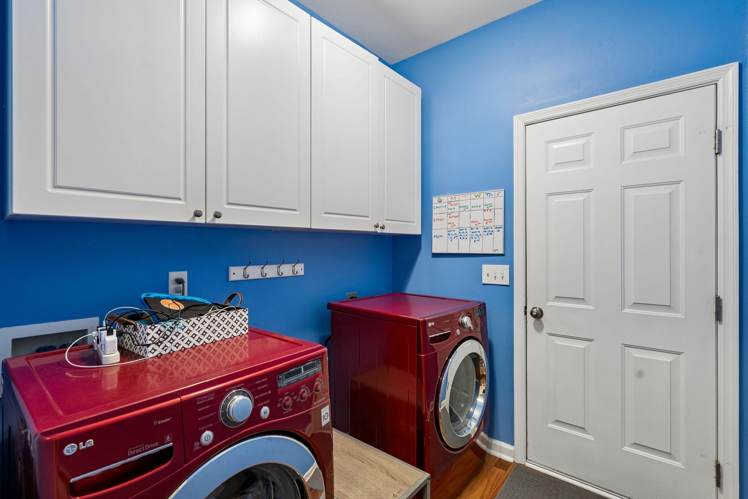 733 Ginglis Way Mount Pleasant, SC 29464 - Photo 32 of 37 Laundry Room