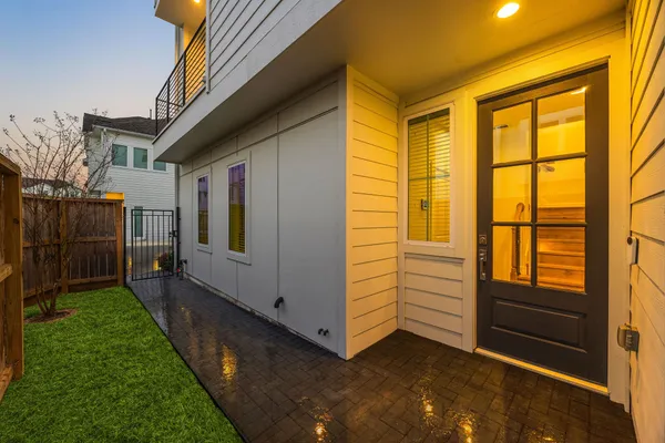 a view of front door and porch