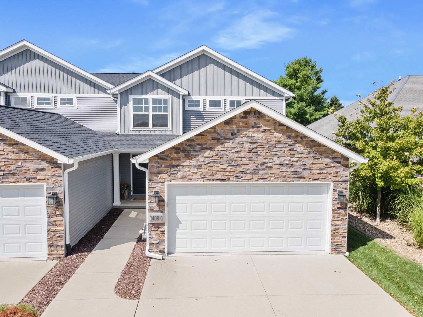 1408 Woodbine Road, Unit 1 Bloomington, IL 61704 - Photo 1 of 42