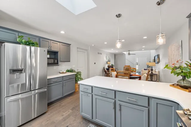 $299,000 | 1408 Woodbine Road, Unit 1, Bloomington, IL 61704