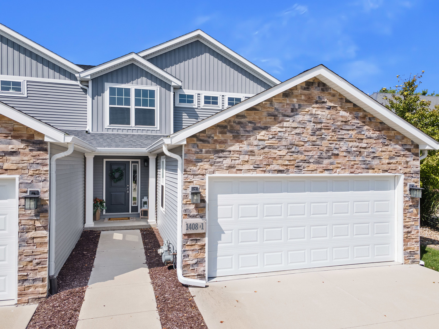 1408 Woodbine Road, Unit 1 Bloomington, IL 61704 - Photo 2 of 42