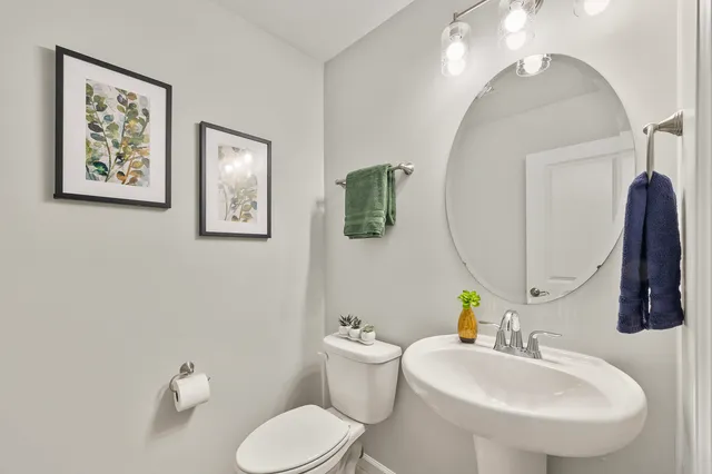 $299,000 | 1408 Woodbine Road, Unit 1, Bloomington, IL 61704