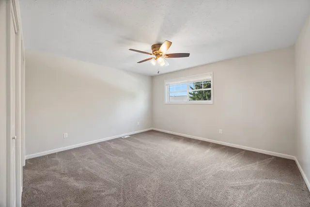 $299,000 | 1408 Woodbine Road, Unit 1, Bloomington, IL 61704