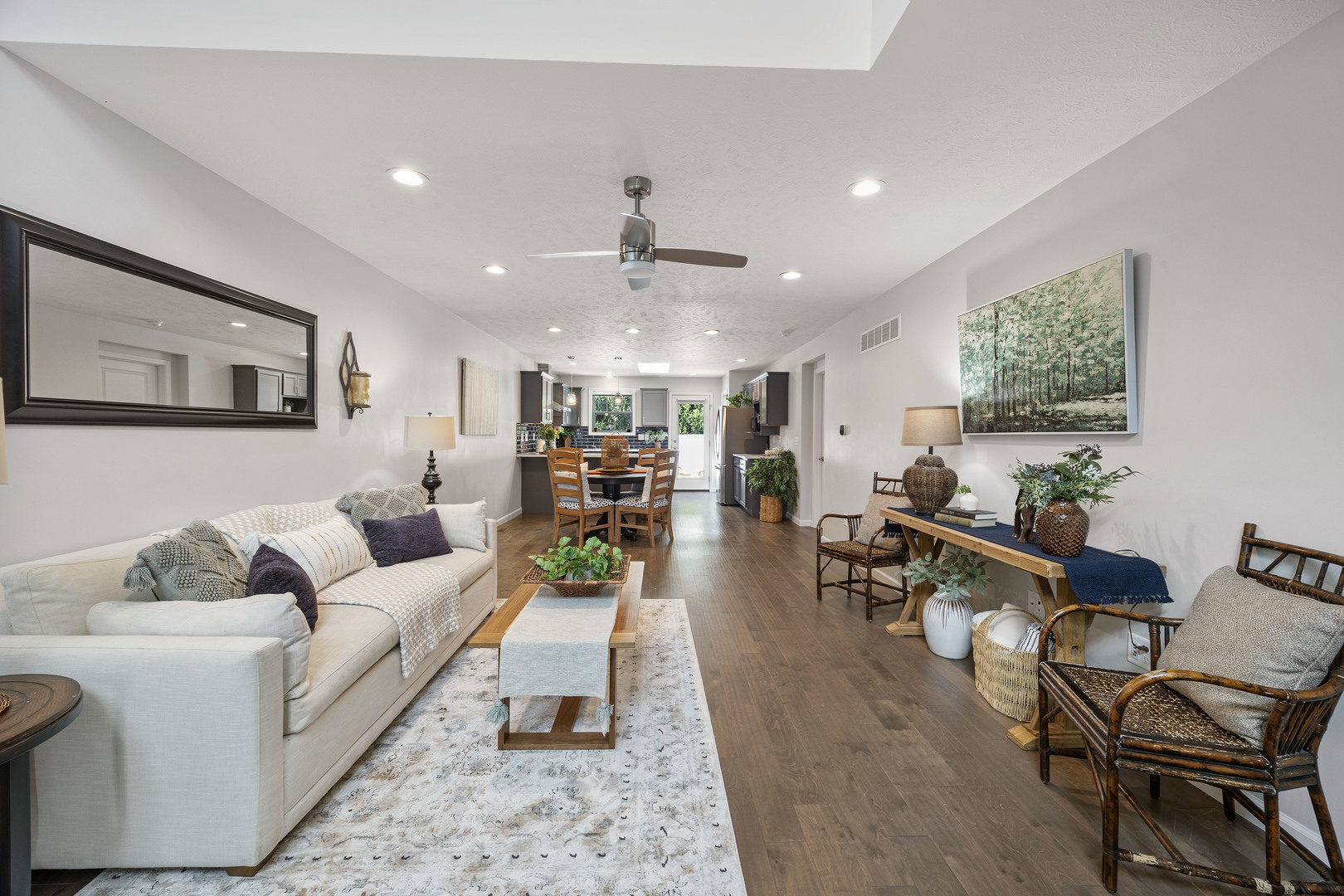 1408 Woodbine Road, Unit 1 Bloomington, IL 61704 - Photo 3 of 42