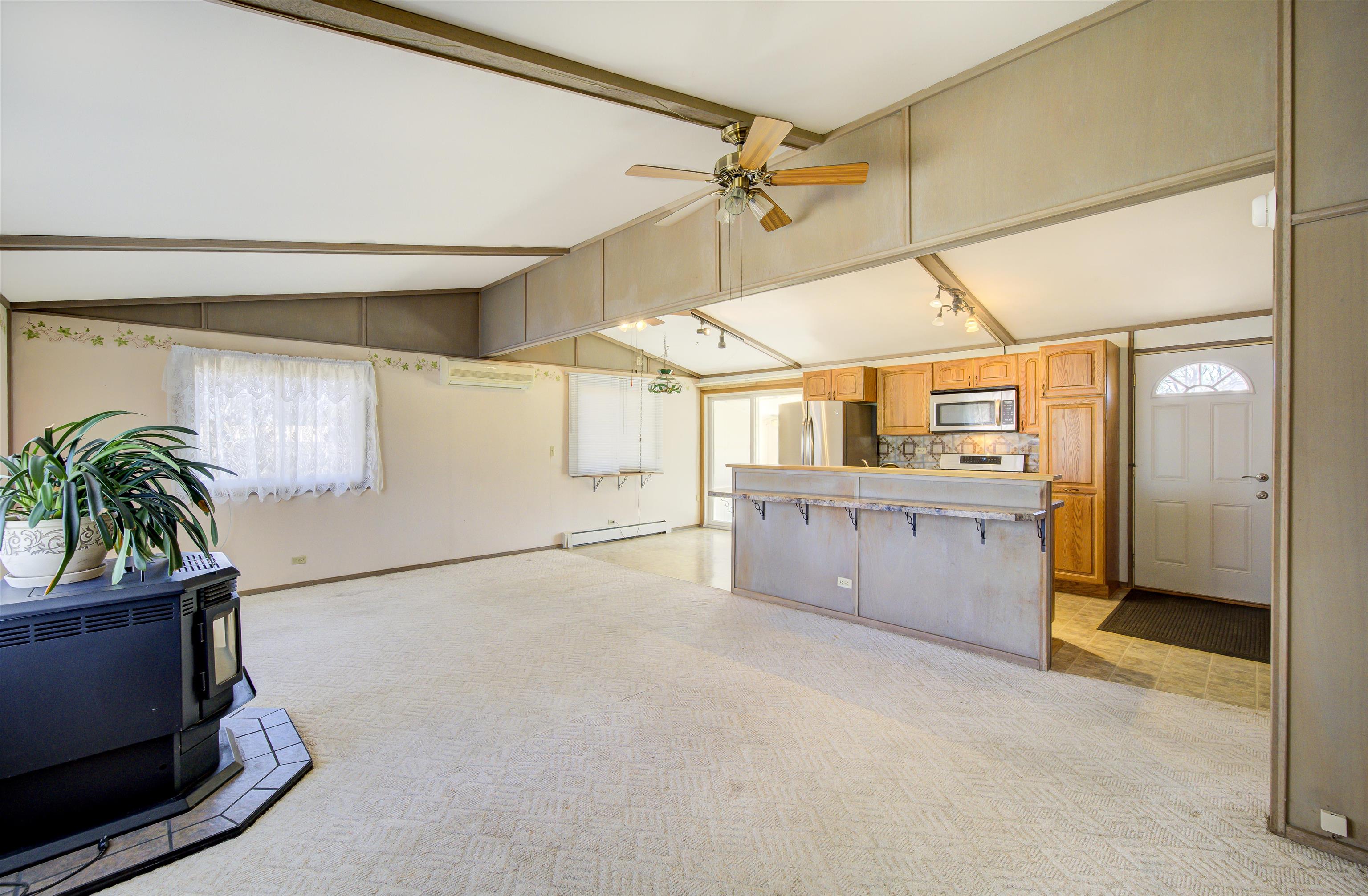 W285 Oak Street Fremont, WI 54940 - Photo 9 of 25