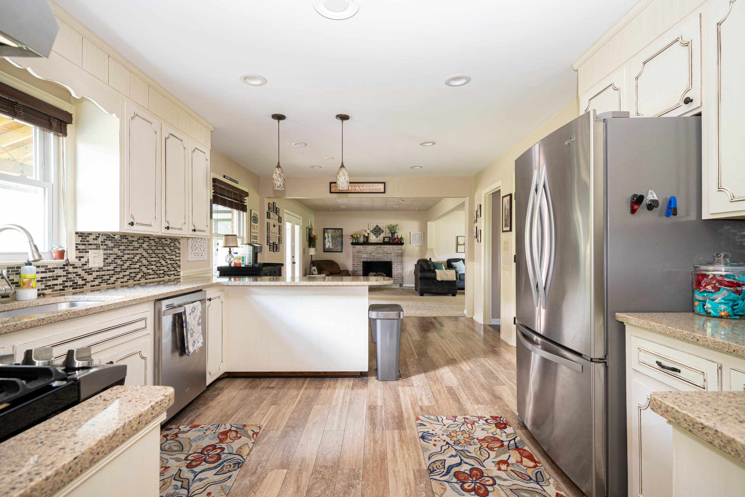 32 Brunswick Forge Road Troutville, VA 24175 - Photo 9 of 35 Custom kitchen