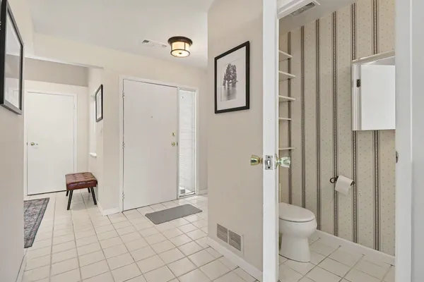 $369,800 | 719 Watersedge Drive, Ann Arbor, MI 48105