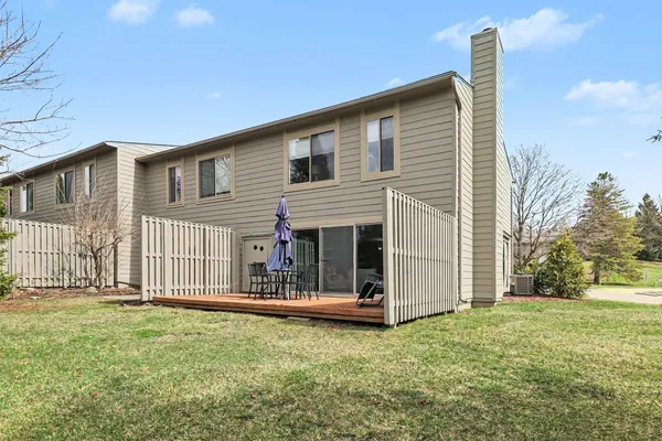 $369,800 | 719 Watersedge Drive, Ann Arbor, MI 48105