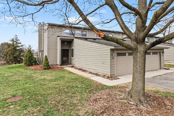 $369,800 | 719 Watersedge Drive, Ann Arbor, MI 48105