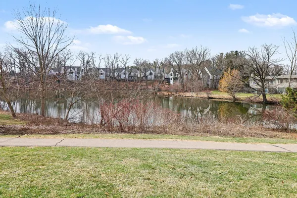 $369,800 | 719 Watersedge Drive, Ann Arbor, MI 48105