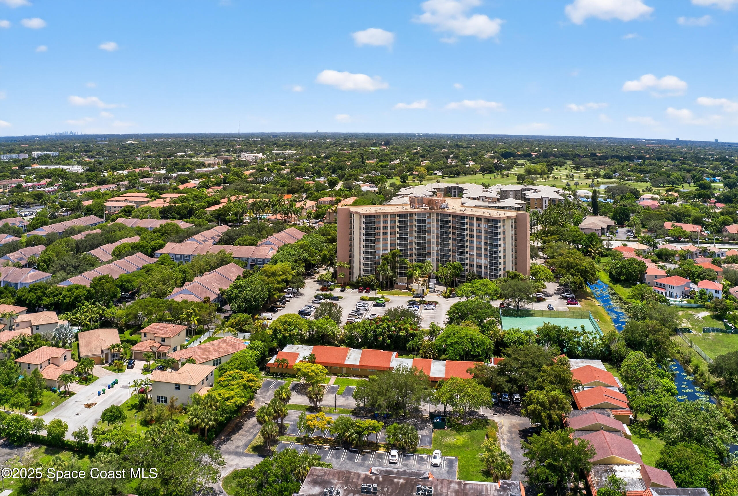 10777 West Sample Road, Unit 1212 Coral Springs, FL 33065 - Photo 39 of 41 an aerial view of multiple house