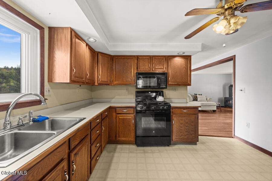 1064 Country Rt 411 Westerlo, NY 12193 - Photo 12 of 49 1064-Rt411-16