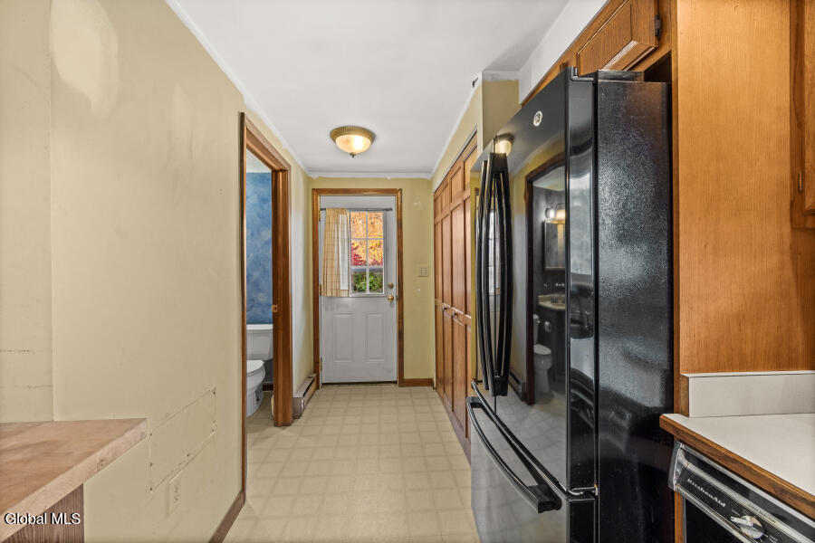 1064 Country Rt 411 Westerlo, NY 12193 - Photo 14 of 49 1064-Rt411-18