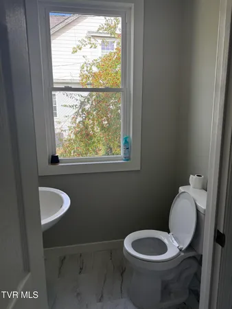 $197,500 | 600 Moore Street, Bristol, VA 24201