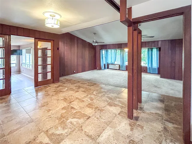 $240,000 | 530 Circle Way, Lake Jackson, TX 77566