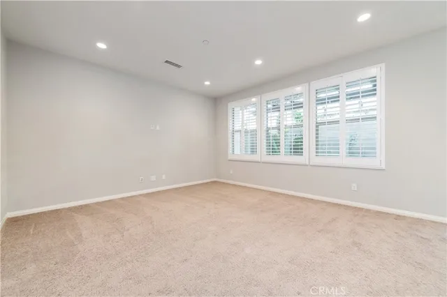 $4,400 | 143 Augustine, Irvine, CA 92618