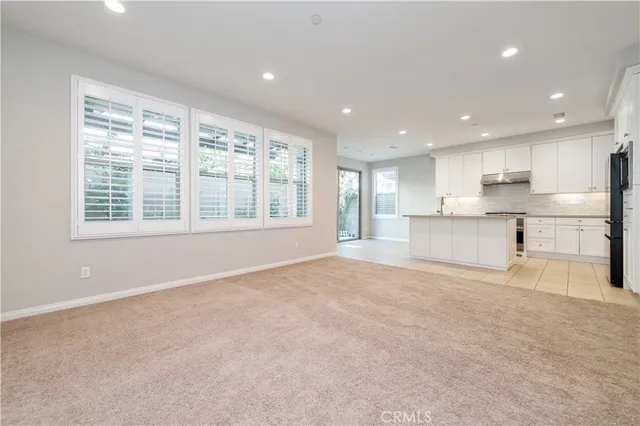 $4,400 | 143 Augustine, Irvine, CA 92618