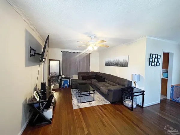 $210,000 | 13 Marine Drive, Pensacola, FL 32507