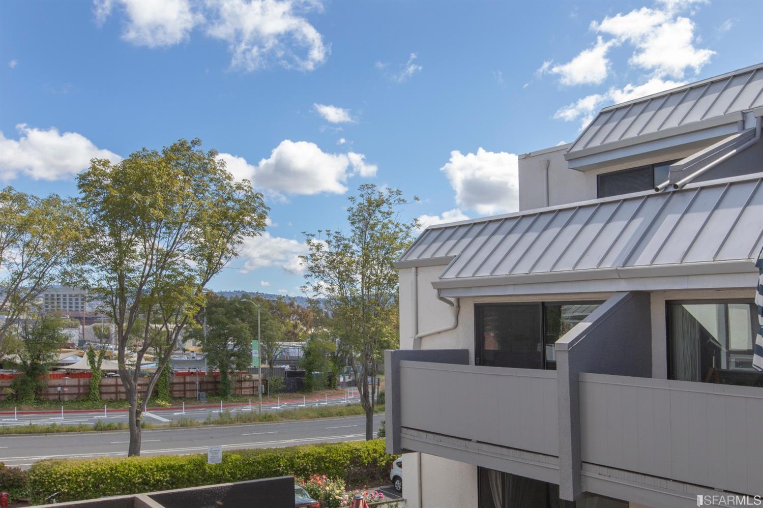 5 Embarcadero West, Unit 226 Oakland, CA 94607 - Photo 19 of 30