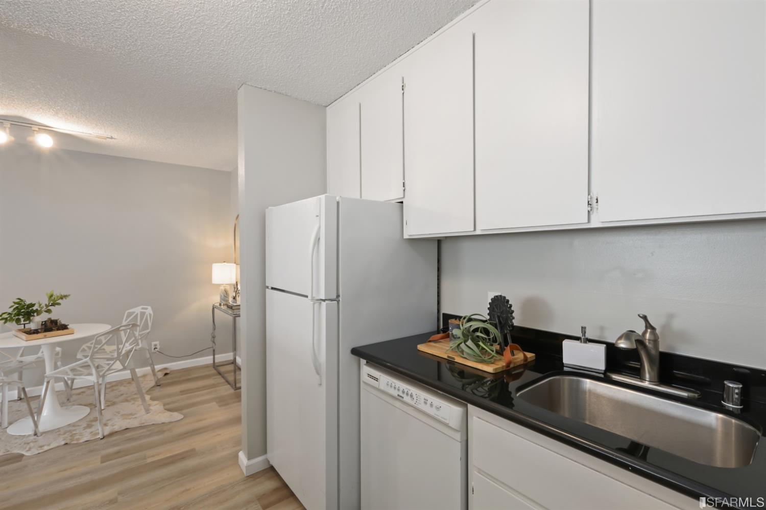 5 Embarcadero West, Unit 226 Oakland, CA 94607 - Photo 6 of 30