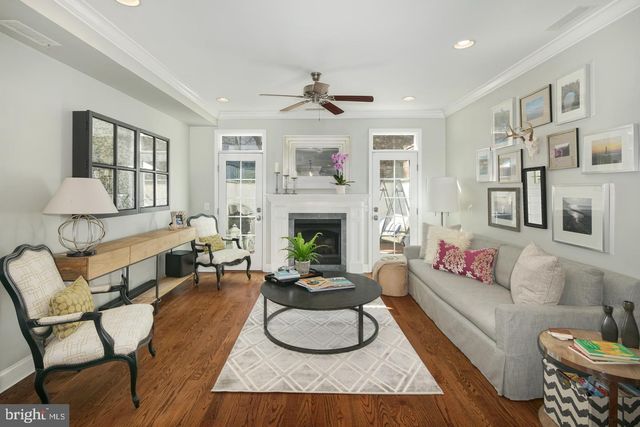 $935,000 | 2212 Race Street, Philadelphia, PA 19103