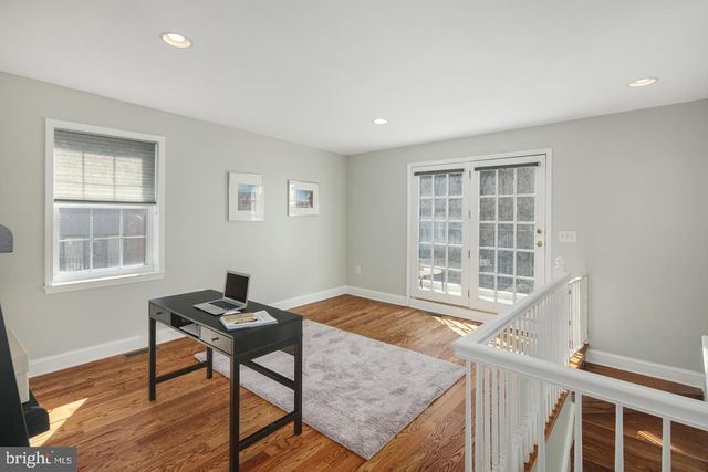 $935,000 | 2212 Race Street, Philadelphia, PA 19103