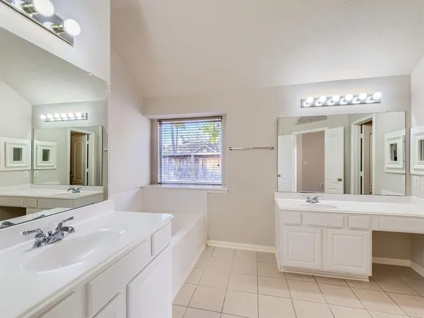 $2,200 | 17534 Colony Stream Drive, Spring, TX 77379