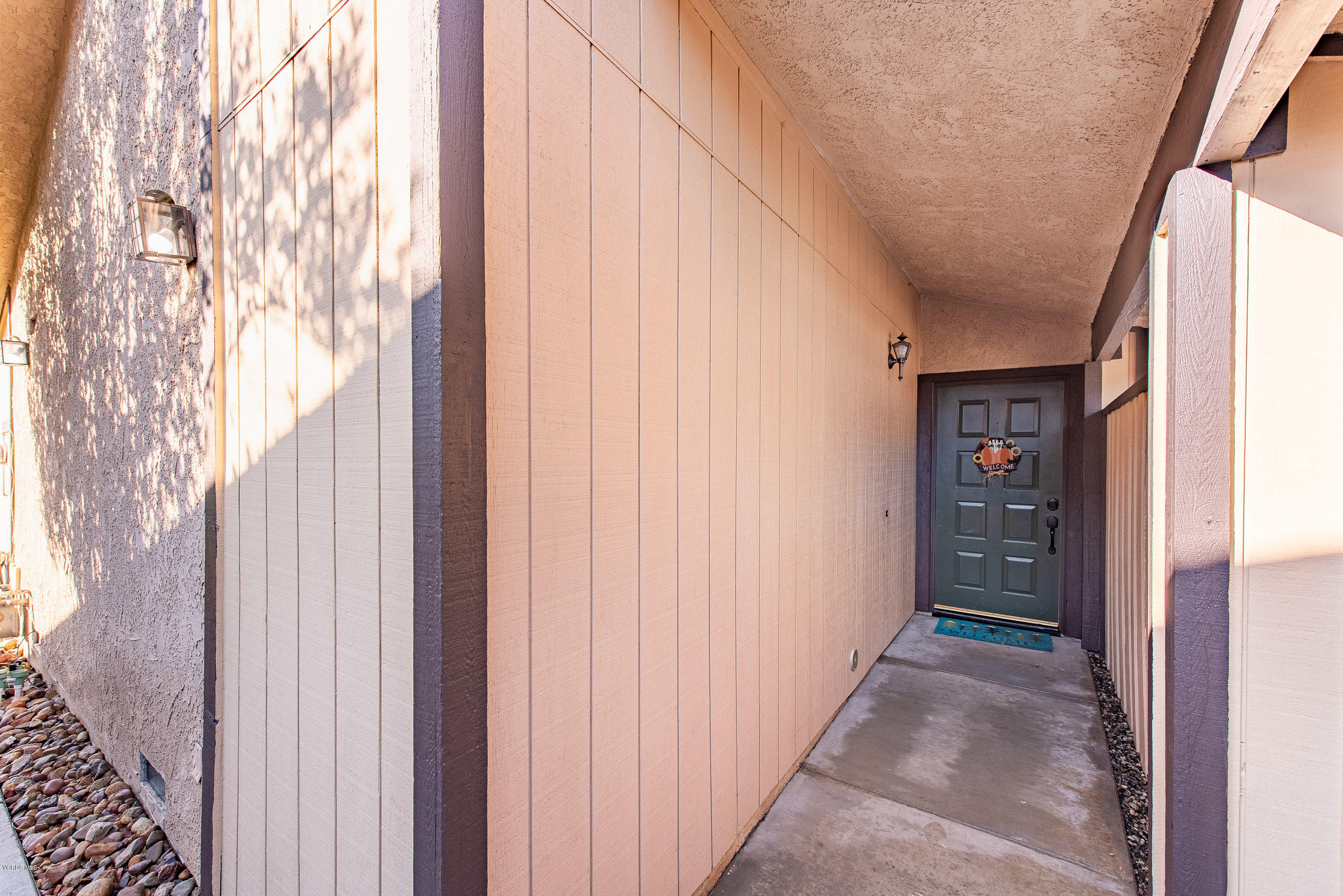 14977 Reedley Street Moorpark, CA 93021 - Photo 3 of 27 14977 Reedley St Moorpark-3