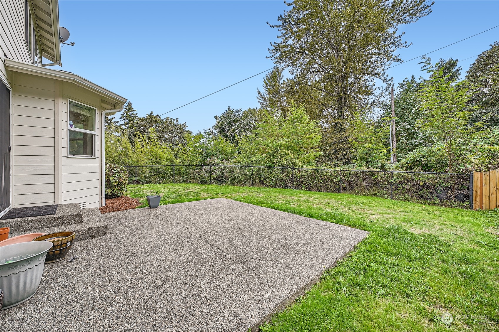 201 Lind Avenue Northwest Renton, WA 98057 - Photo 25 of 34 Gallery Image 25