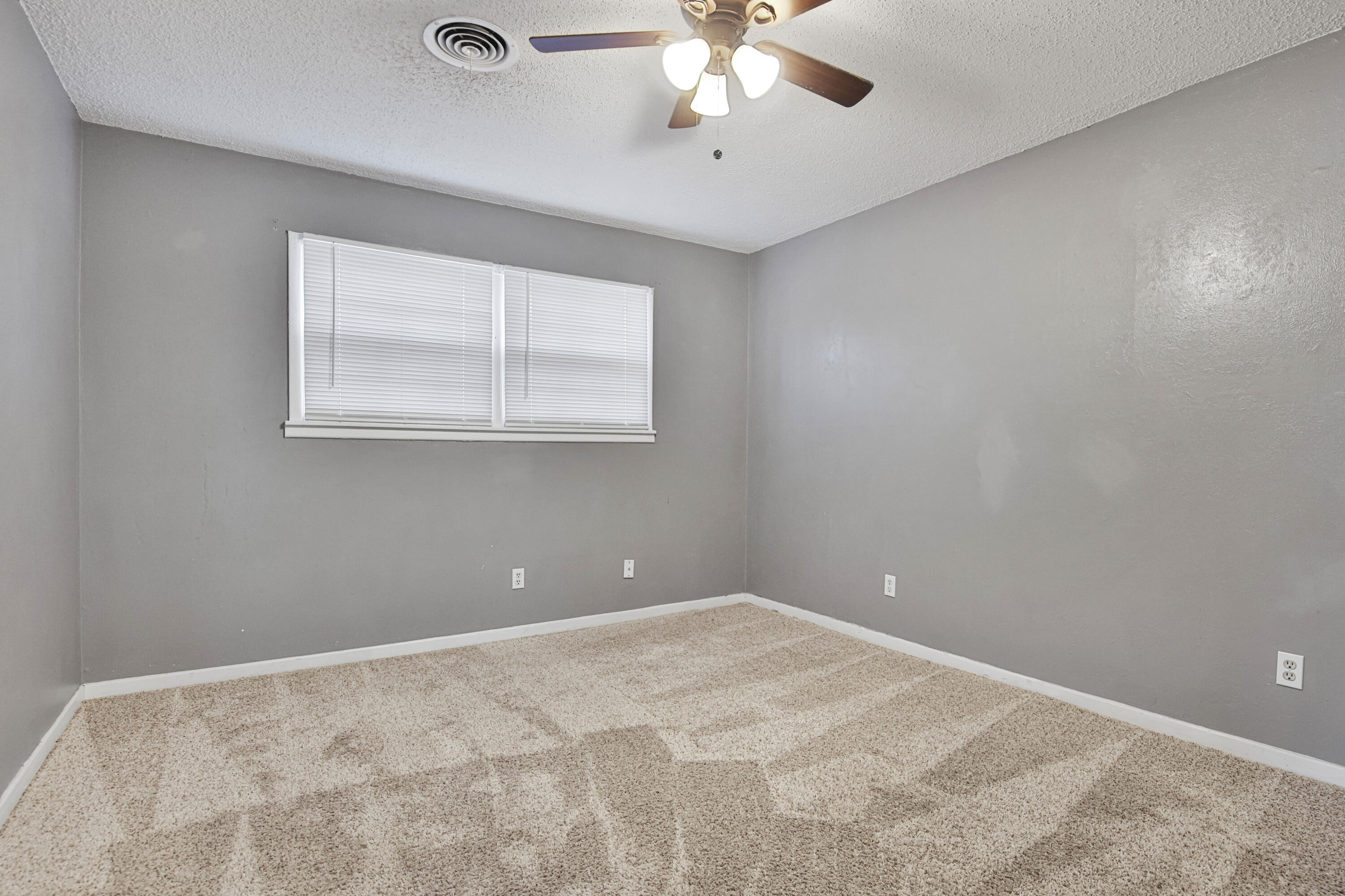 3515 48th Street Lubbock, TX 79413 - Photo 9 of 29 146A9624