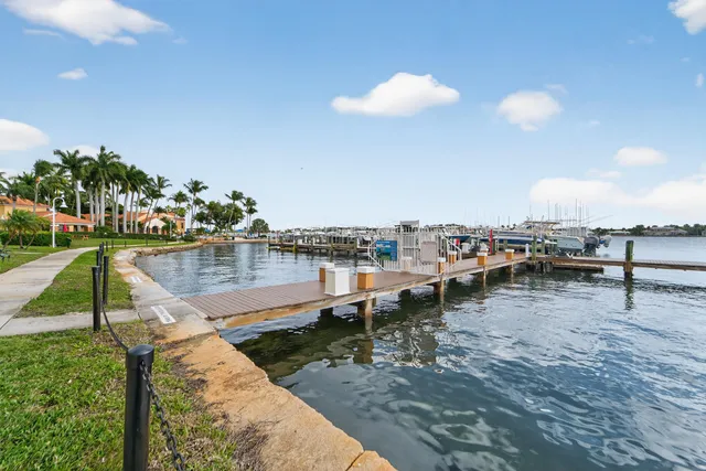 $3,200 | 167 Yacht Club Way, Unit 104, Hypoluxo, FL 33462