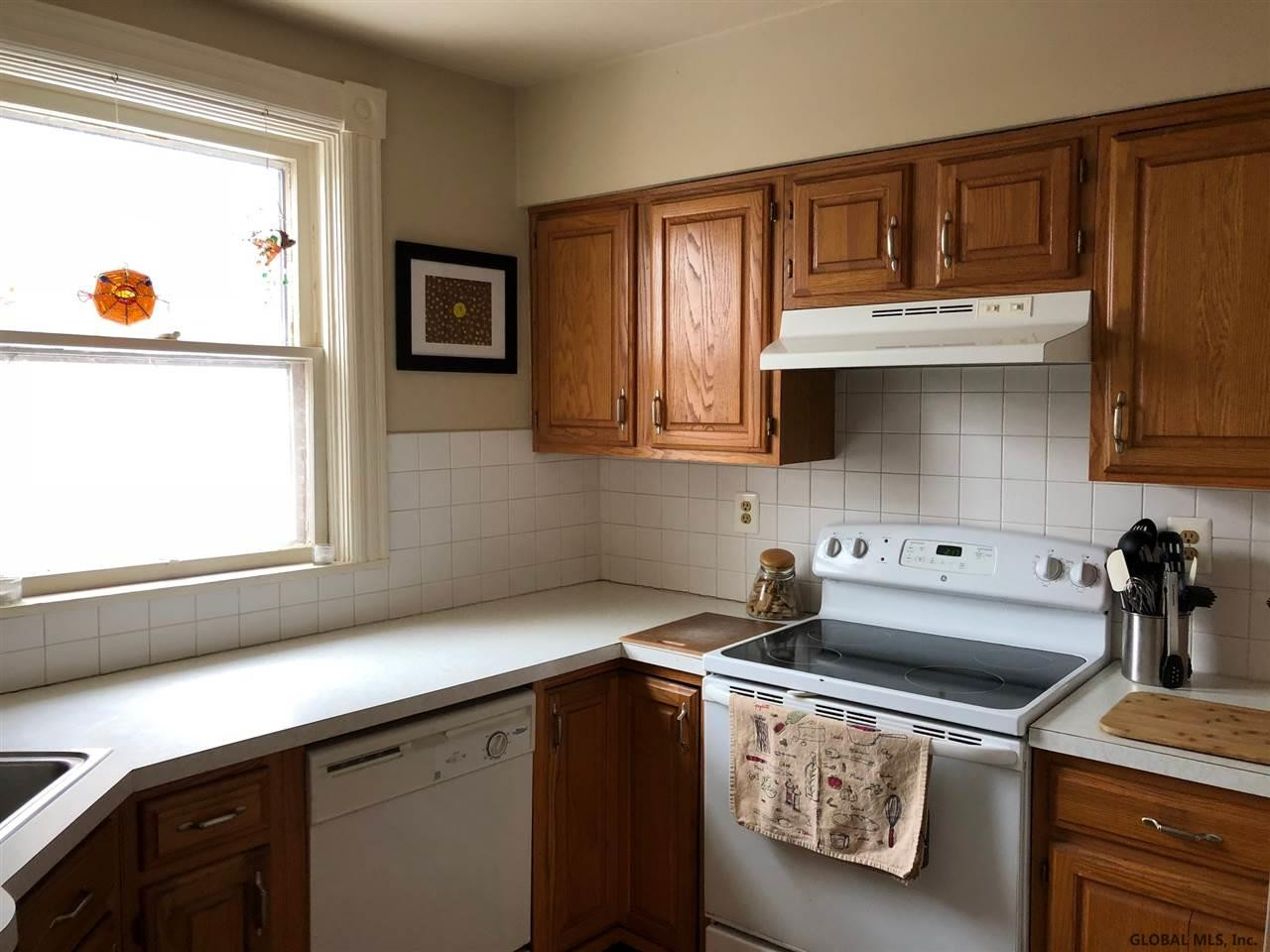 101 Front Street, Unit 2 Schenectady, NY 12305 - Photo 10 of 12 Photo 9