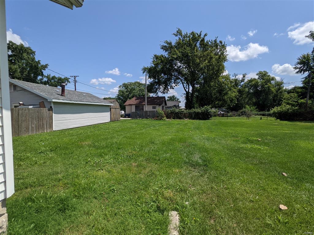 1125 Milton Road Alton, IL 62002 - Photo 13 of 13 Gallery Image 13