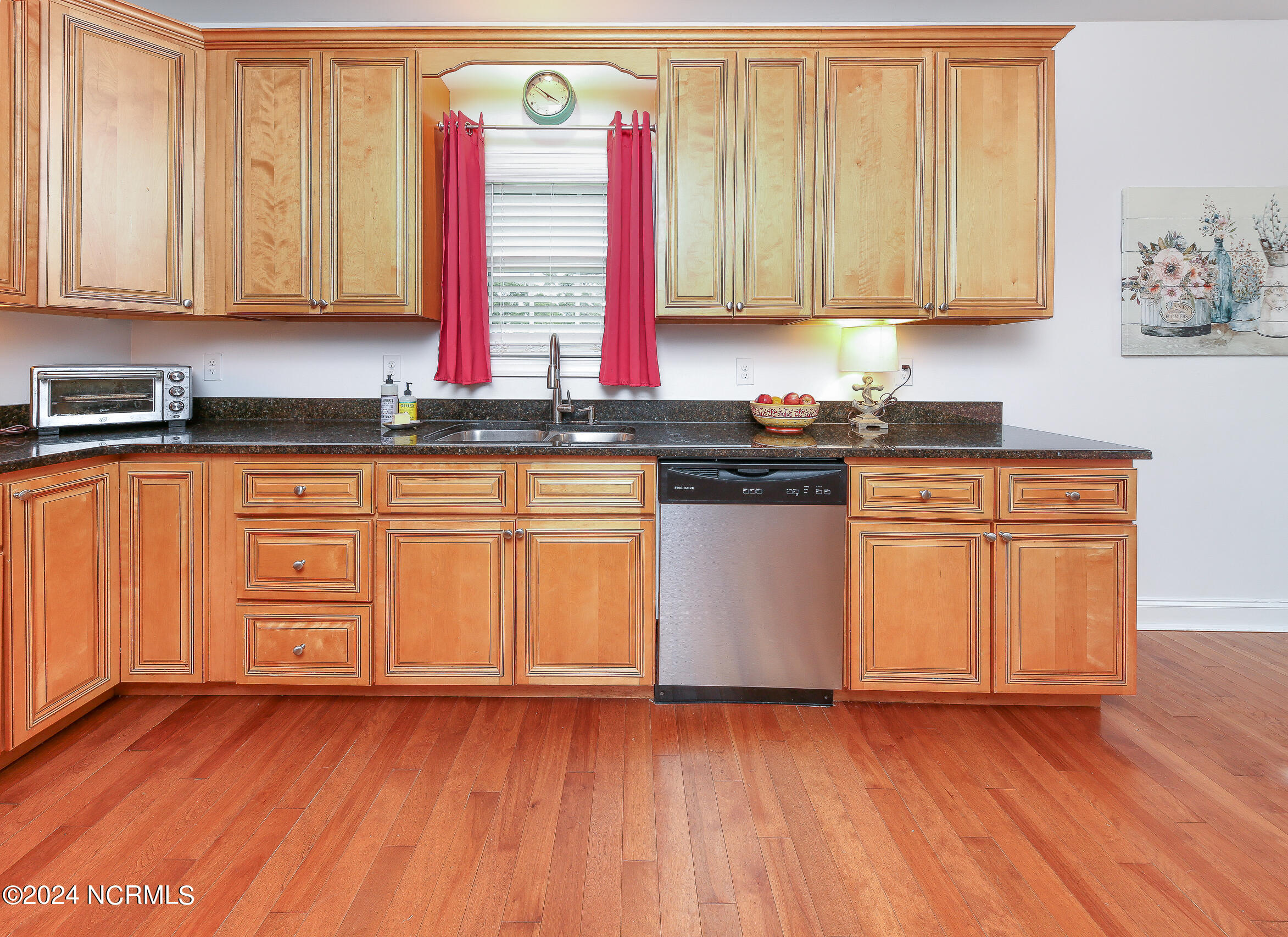 165 Milltown Road Camden, NC 27921 - Photo 9 of 30 Kitchen
