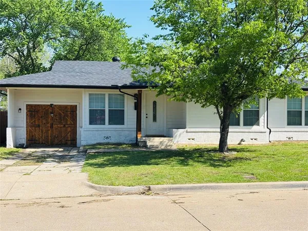 $1,795 | 5433 Purington Avenue, Fort Worth, TX 76112