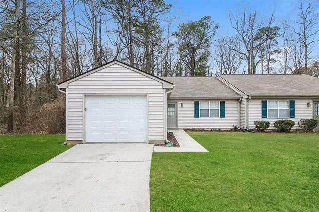 $165,000 | 6432 River Park Drive, Riverdale, GA 30274
