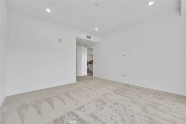 $5,600 | 4302 Rivington, Irvine, CA 92612