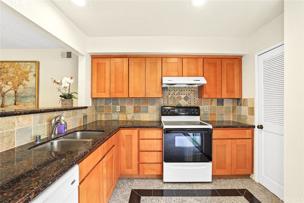 4002 Maxson Road, Unit 16 El Monte, CA 91732 - Photo 11 of 18