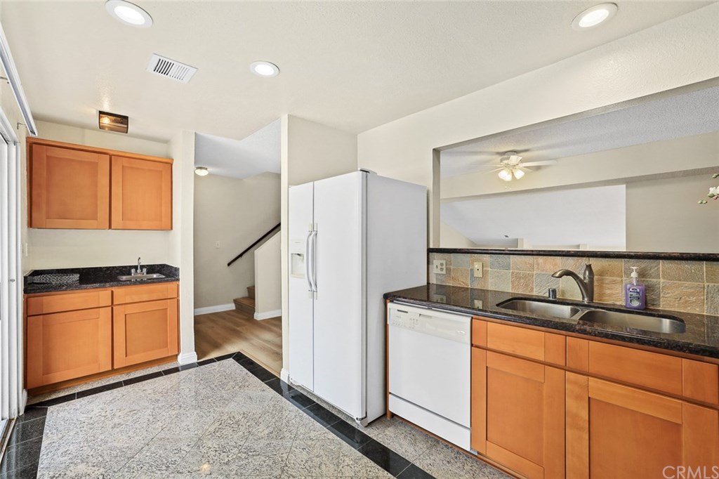 4002 Maxson Road, Unit 16 El Monte, CA 91732 - Photo 10 of 18