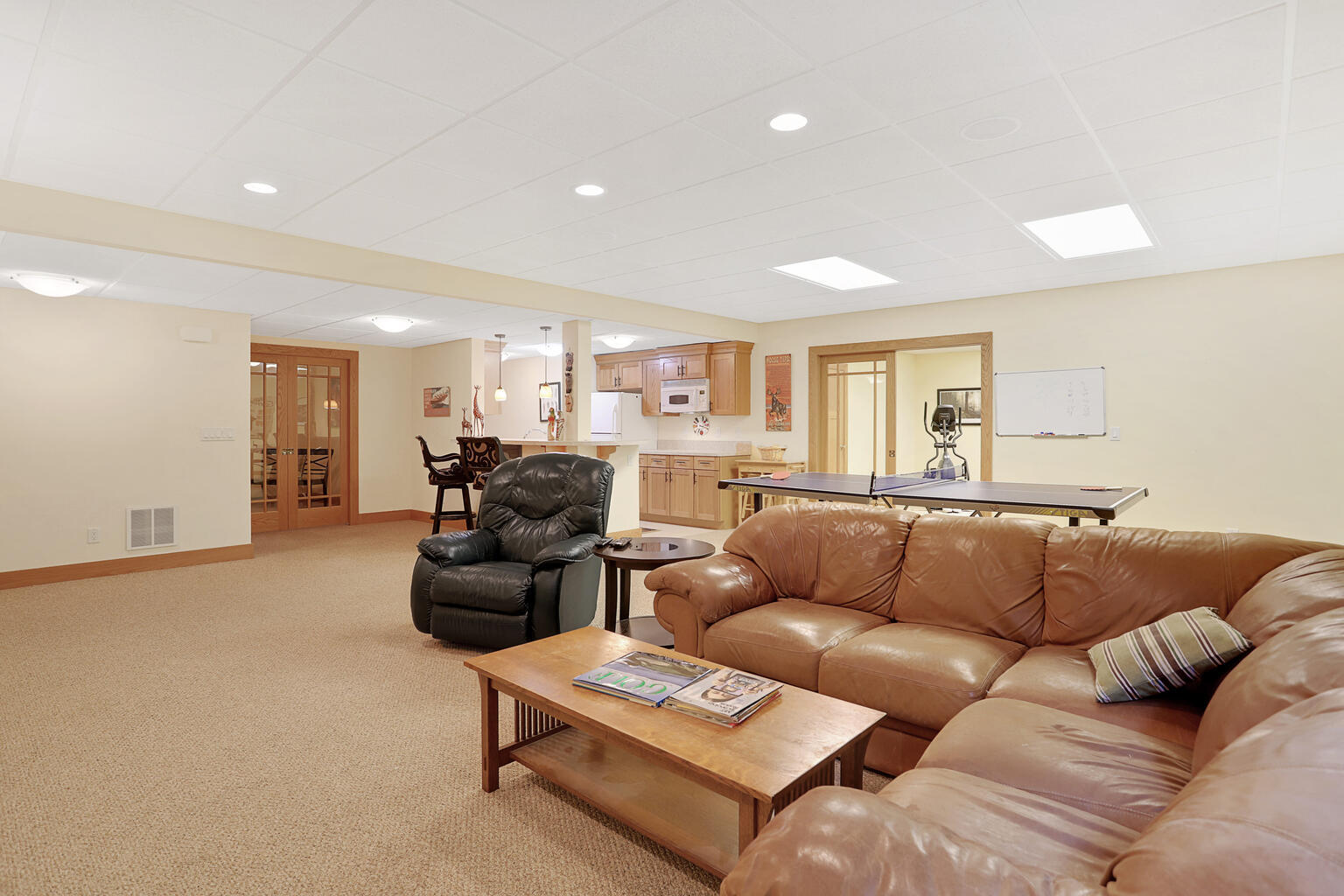 1011 West Charles Street Champaign, IL 61821 - Photo 36 of 51 a living room with furniture and a couch