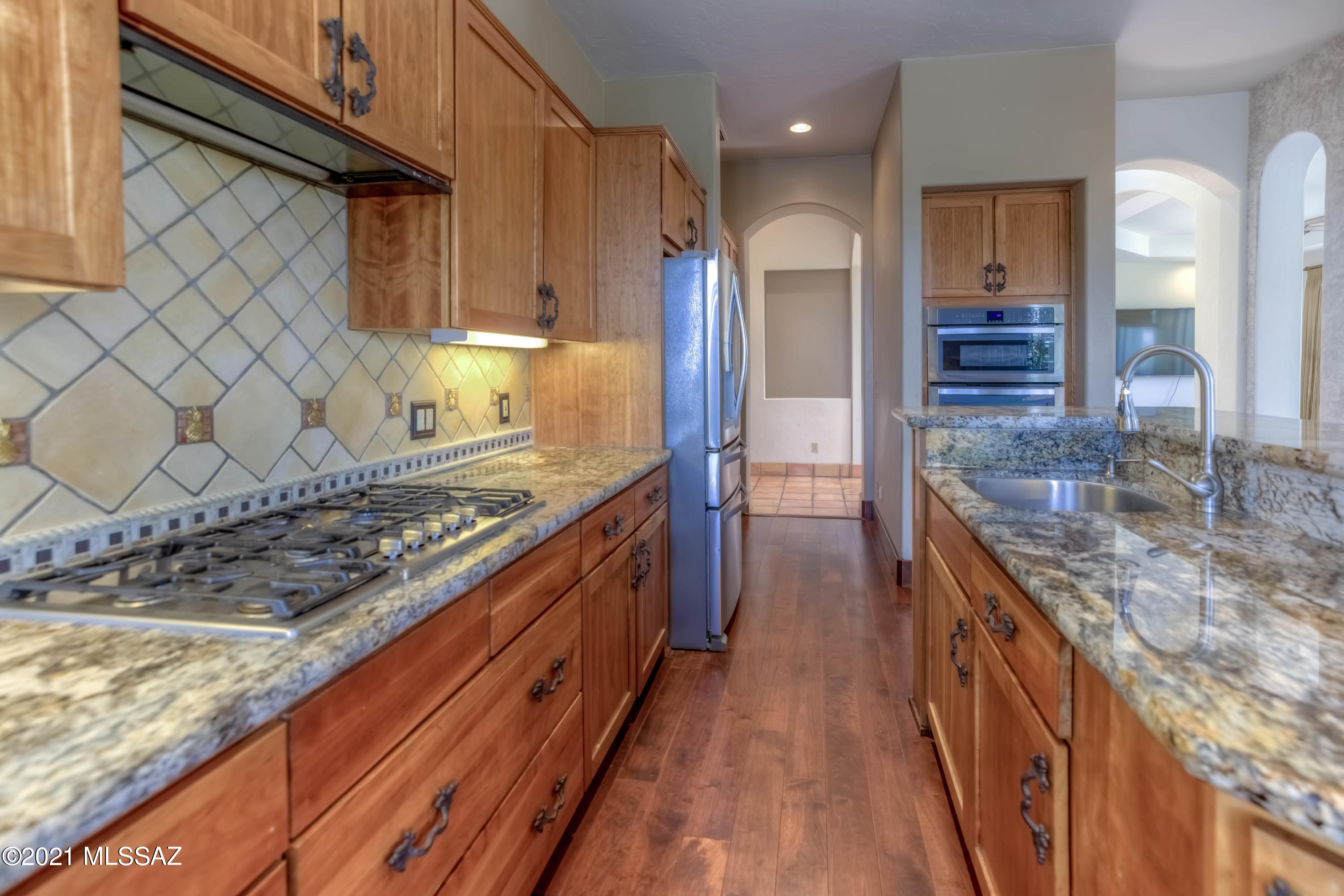 5378 North Ridge Spring Place Tucson, AZ 85749 - Photo 11 of 37 Gallery Image 11